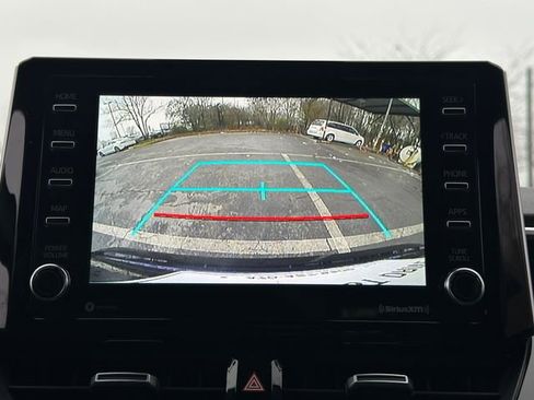 Used 2021 Toyota Corolla SE image 24