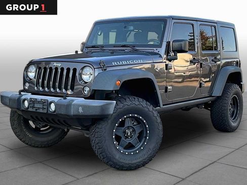 Used 2016 Jeep Wrangler Unlimited Rubicon w/ Connectivity Group AWD/4WD image 1
