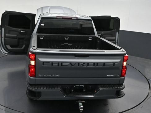 Used 2023 Chevrolet Silverado 1500 Custom RWD image 35