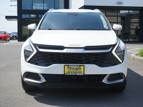 Used 2023 Kia Sportage EX AWD/4WD image 8