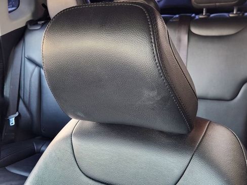 Used 2022 Jeep Compass Trailhawk w/ Trailhawk Elite Group image 22