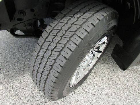Used 2021 Nissan NV 2500 SV RWD image 27
