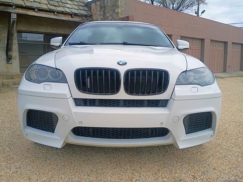 Used 2012 BMW X6 M image 3