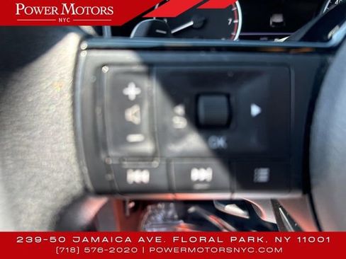 Used 2021 Nissan Rogue S image 27