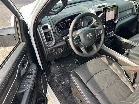 New 2025 RAM 2500 Laramie image 30