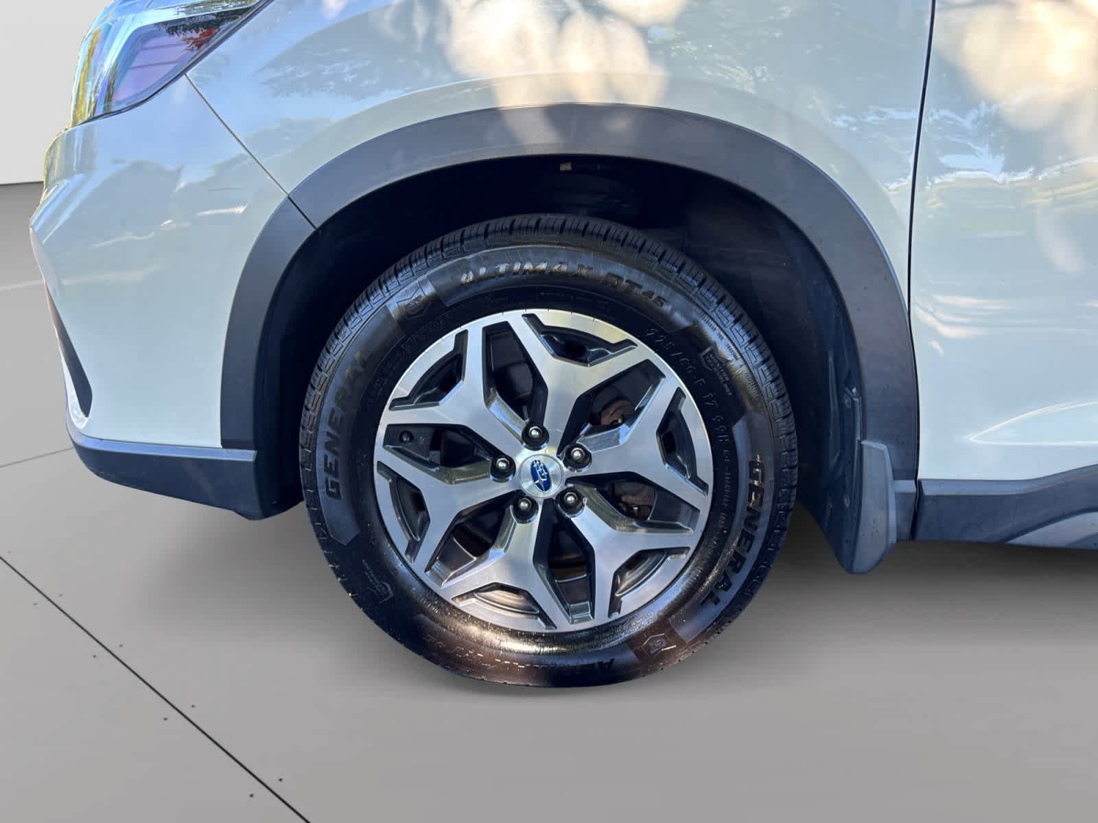 Used 2020 Subaru Forester Premium AWD/4WD image 18