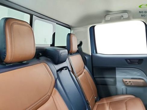 Used 2022 Ford Maverick Lariat image 26