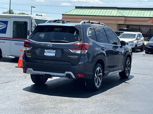 Used 2023 Subaru Forester Touring AWD/4WD image 3