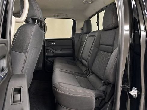 Used 2025 Nissan Frontier SV w/ SV Convenience Package AWD/4WD image 14