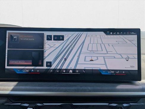 Used 2026 BMW X7 xDrive40i image 11