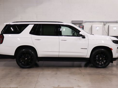 Used 2022 Chevrolet Tahoe RST w/ Sport Performance Package image 6