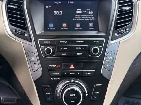 Used 2018 Hyundai Santa Fe Sport w/ 2.4L Value Package 02 FWD image 34