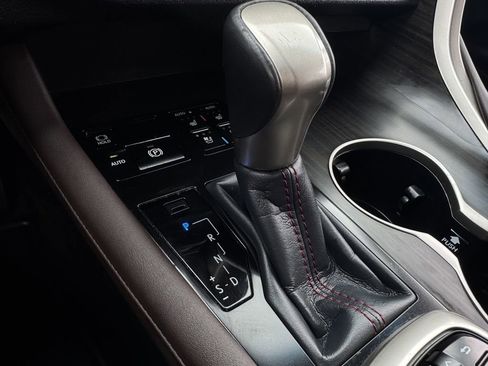 Used 2017 Lexus RX 350 AWD w/ Premium Package image 18