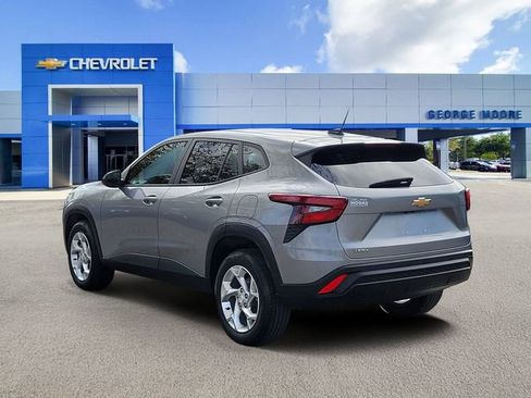 Certified 2024 Chevrolet Trax LS w/ LS Convenience Package image 3