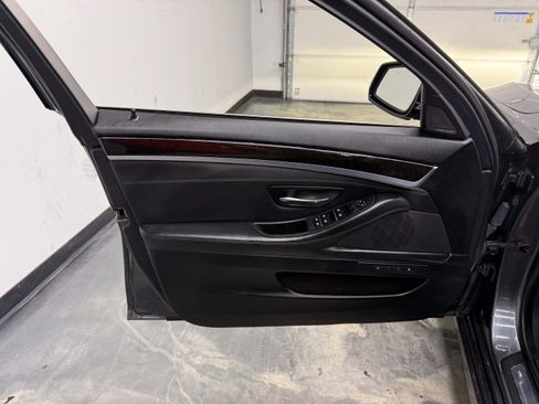 Used 2016 BMW 535i xDrive Sedan AWD/4WD image 9