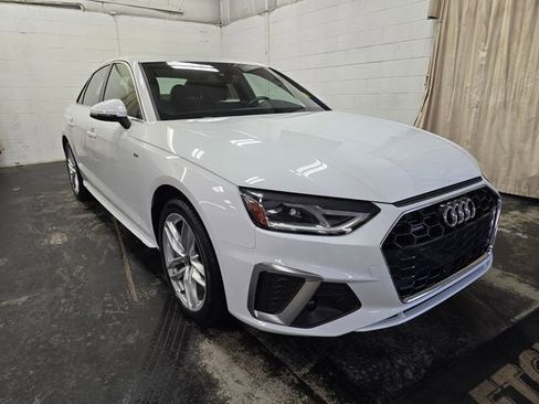 Used 2021 Audi A4 2.0T Premium w/ Convenience Package image 3