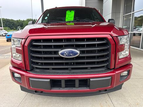 Used 2016 Ford F150 XLT w/ Equipment Group 302A Luxury AWD/4WD image 10