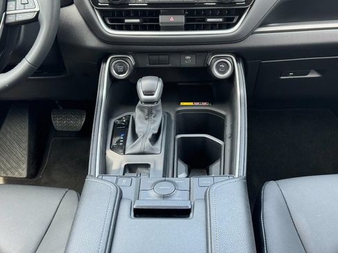 Used 2026 Toyota Grand Highlander AWD image 22