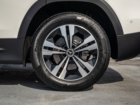 Certified 2026 Mercedes-Benz GLB 250 4MATIC image 14