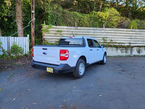 Used 2022 Ford Maverick XL w/ Equipment Group 100A Standard image 3