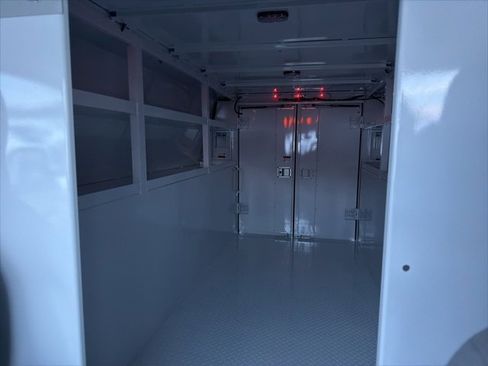 New 2026 Ford E-350 and Econoline 350 Super Duty w/ Power Equipment Group image 39