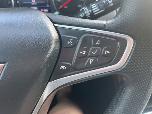 Used 2023 Chevrolet Equinox LS w/ LS Convenience Package FWD image 19