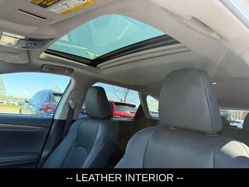 Used 2022 Lexus RX 350L Premium AWD/4WD image 7