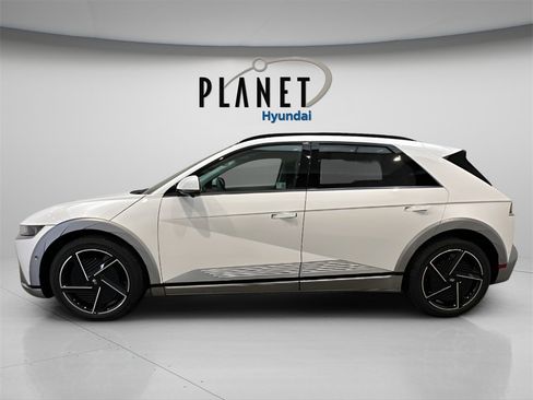 New 2026 Hyundai Ioniq 5 Limited image 2