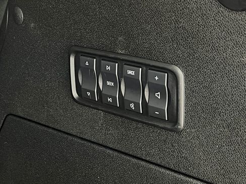 Used 2017 GMC Acadia Limited SLT AWD/4WD image 30