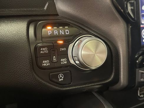 Used 2021 RAM 1500 Laramie w/ Sport Appearance Package AWD/4WD image 25