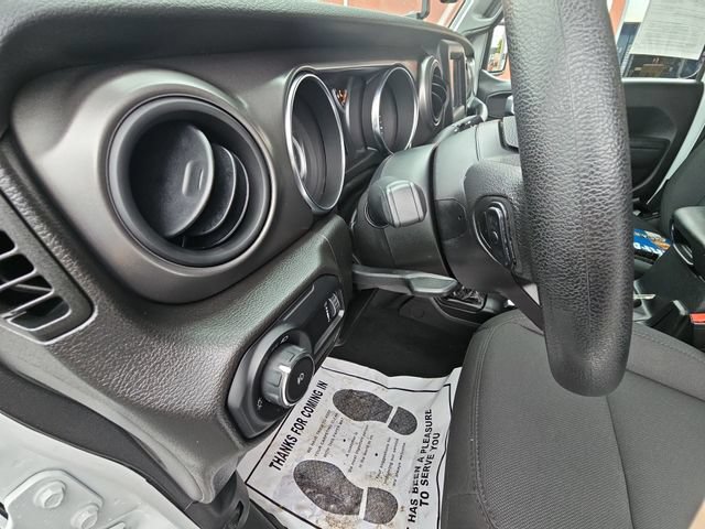 Used 2023 Jeep Wrangler Unlimited Sport AWD/4WD image 12