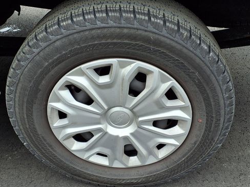 Used 2024 Ford Transit 250 Low Roof w/ Exterior Upgrade Package RWD image 8