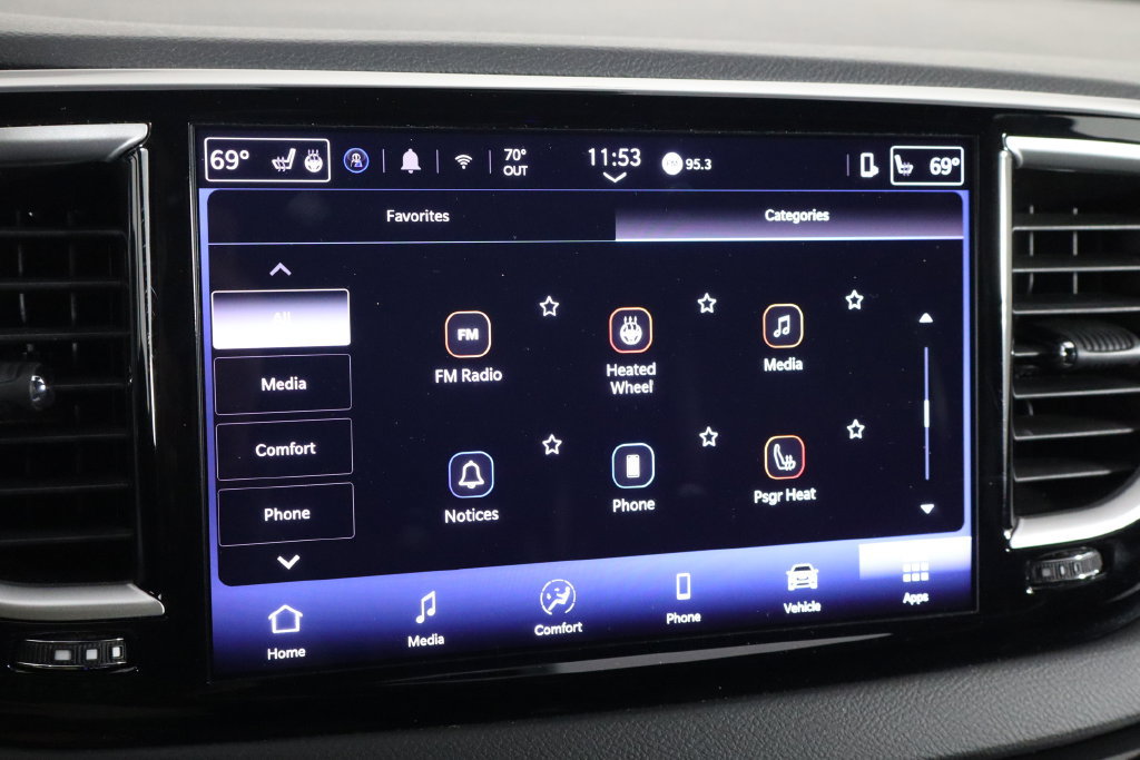Used 2025 Chrysler Pacifica Select FWD image 39