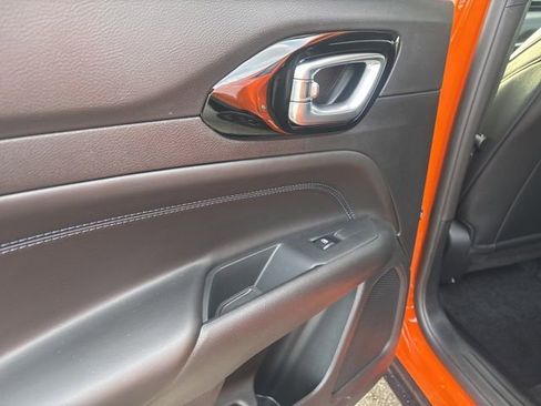 New 2026 Jeep Compass Latitude image 17