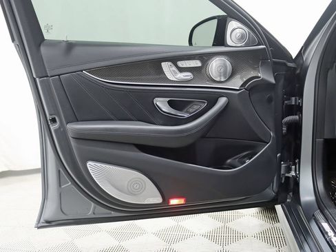 Used 2018 Mercedes-Benz E 63 AMG S image 39