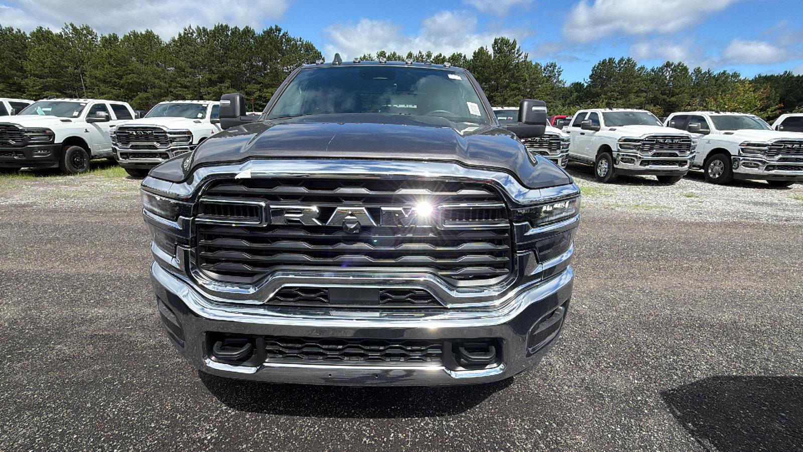 New 2026 RAM 3500 Tradesman w/ Chrome Appearance Group A AWD/4WD image 3
