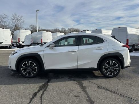 Used 2020 Lexus UX 250h w/ Premium Package image 4