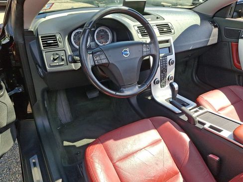 Used 2013 Volvo C70 T5 FWD image 9