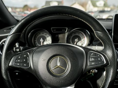 Used 2016 Mercedes-Benz CLA 250 4MATIC image 16
