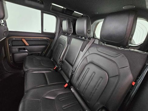 Used 2020 Land Rover Defender 110 X AWD/4WD image 19