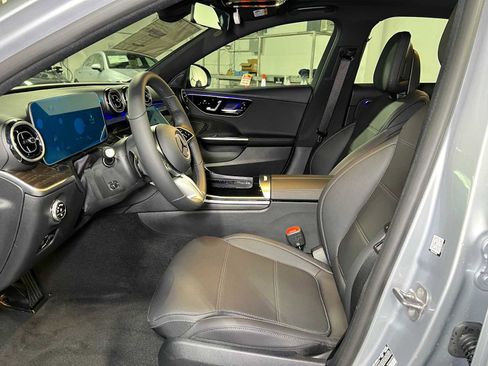 New 2025 Mercedes-Benz C 300 4MATIC Sedan image 19