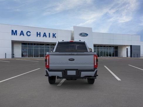 New 2026 Ford F250 Lariat w/ Black Appearance Package image 5