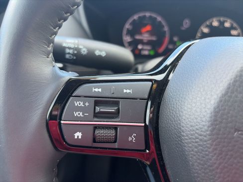 Certified 2023 Honda HR-V EX-L image 16