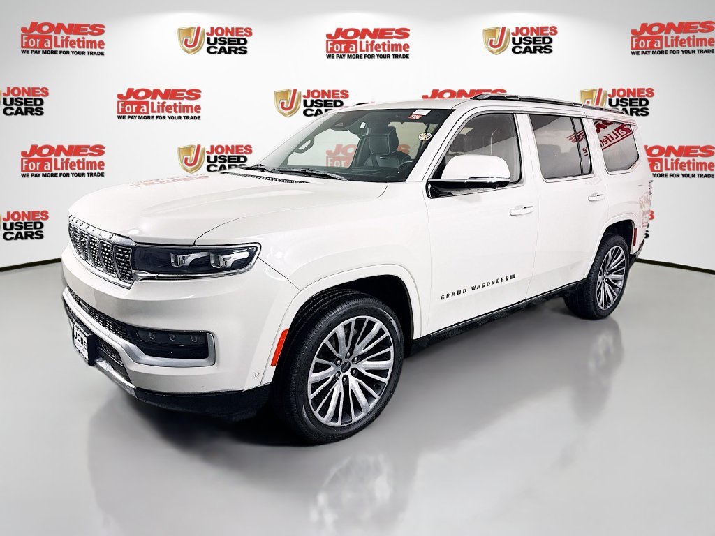 Used 2022 Jeep Grand Wagoneer Series III w/ Flexible Seating Group AWD/4WD image 15