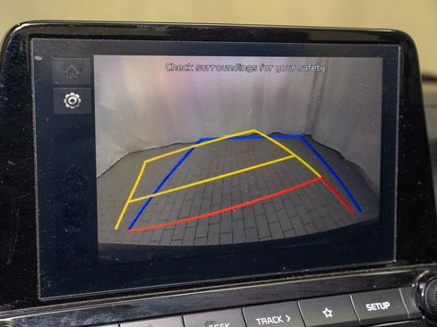 Certified 2023 Kia Forte LXS image 12