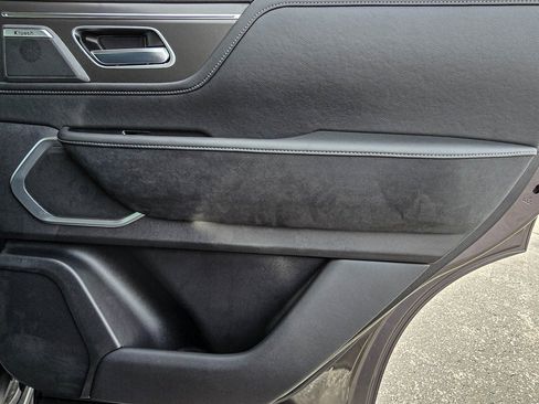 New 2026 INFINITI QX80 Luxe AWD/4WD image 42