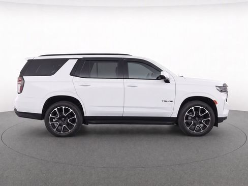 Used 2021 Chevrolet Tahoe RST w/ Luxury Package AWD/4WD image 8