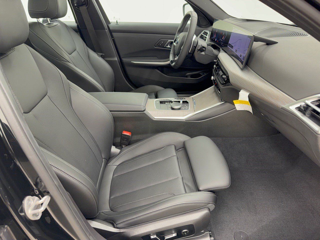 Used 2026 BMW 330i Sedan RWD image 30