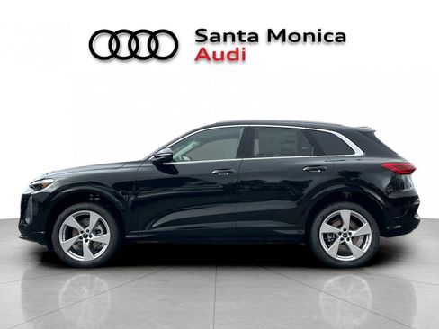 New 2025 Audi Q5 Premium Plus w/ Premium Plus AWD/4WD image 5