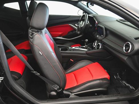 Used 2023 Chevrolet Camaro LT w/ RS Package image 30